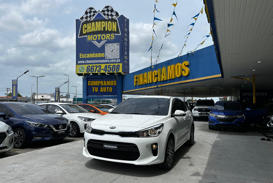 Kia Rio 2021 (2021)