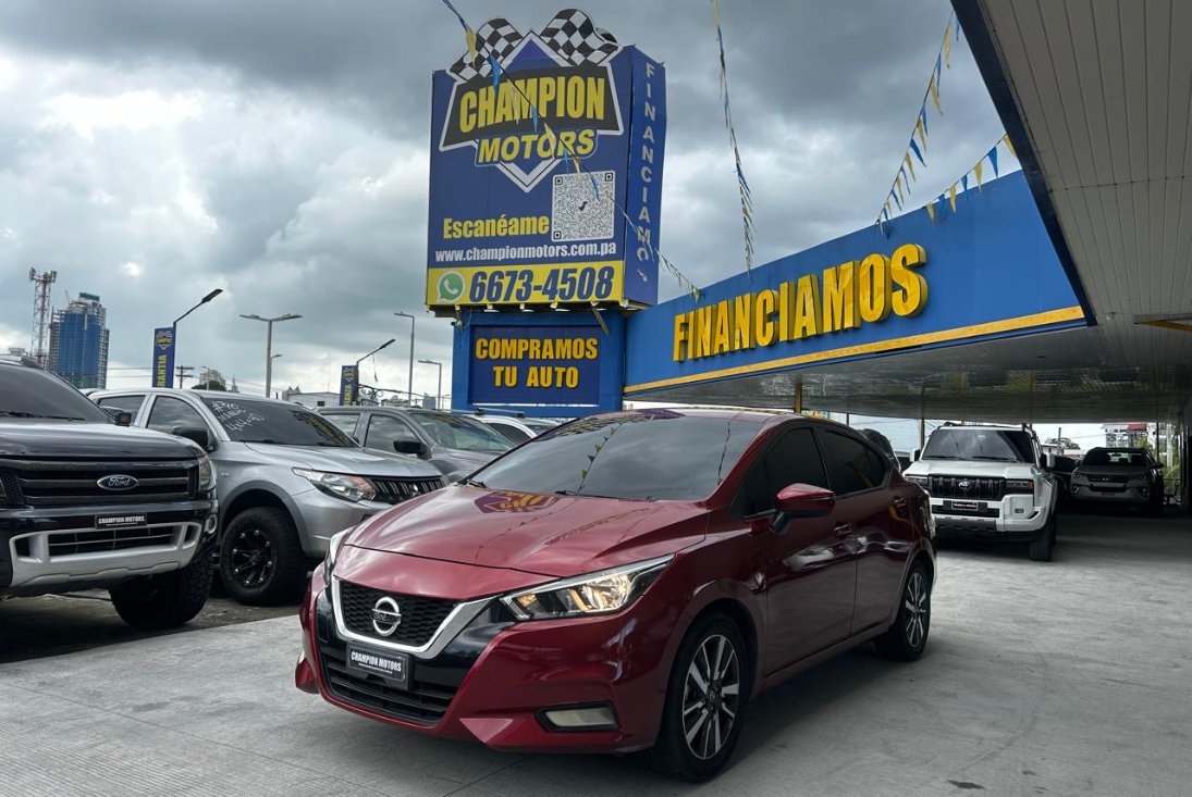 Nissan Versa 2021 (2021)