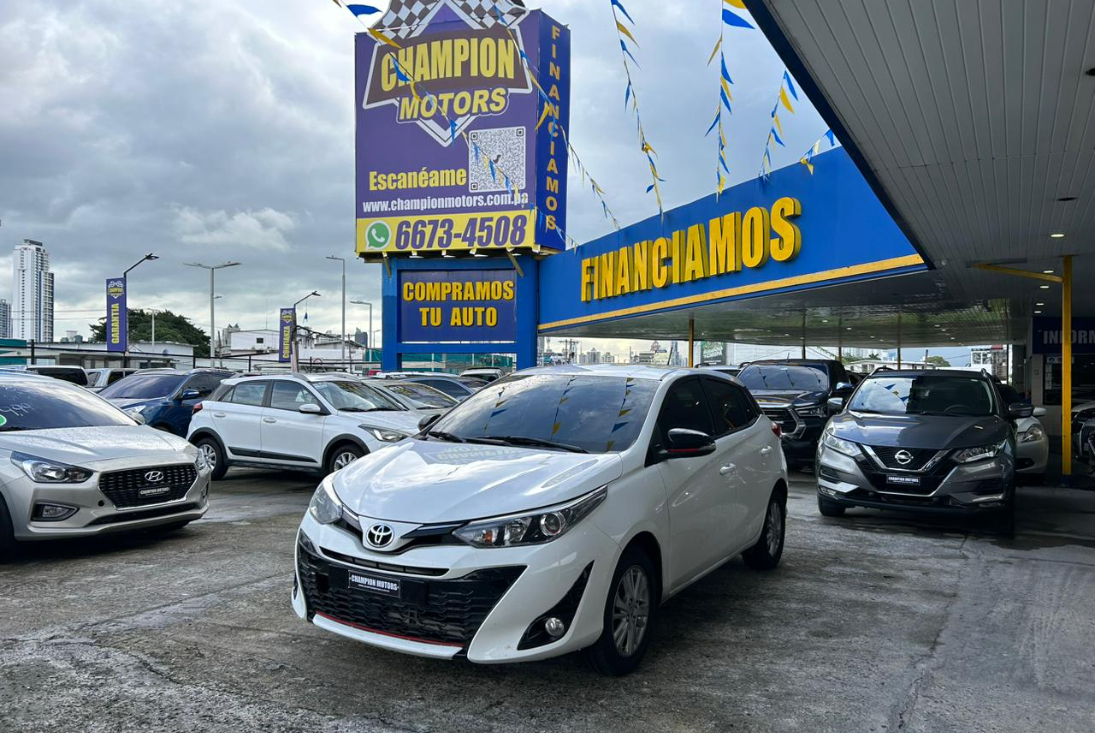 Toyota Yaris 2020 (2020)