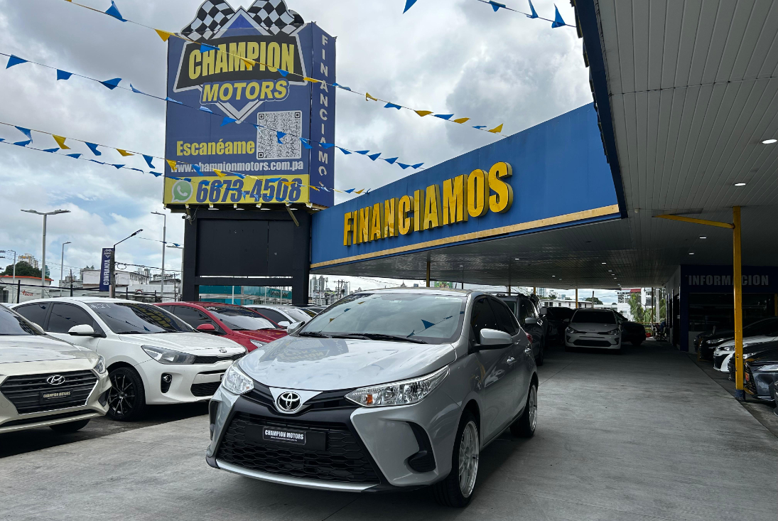 Toyota Yaris 2021 (2021)