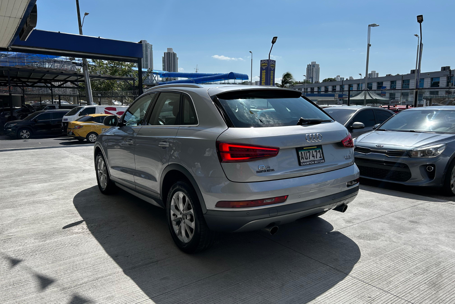 Audi Q3 2016 Automático color Plateado, Imagen #6