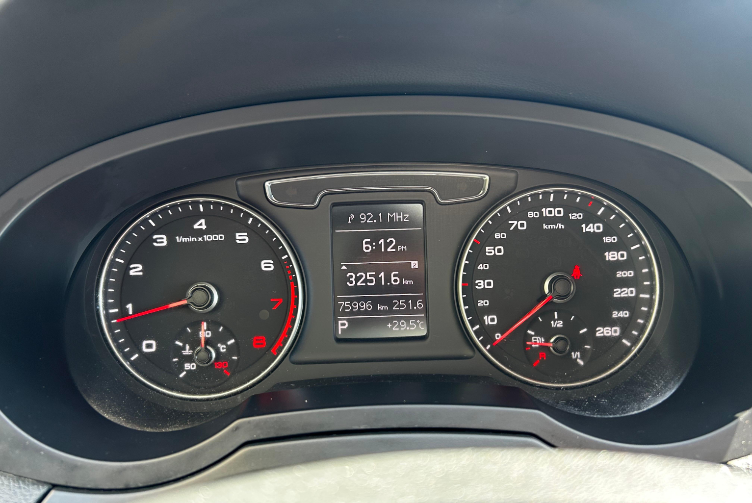 Audi Q3 2016 Automático color Plateado, Imagen #12