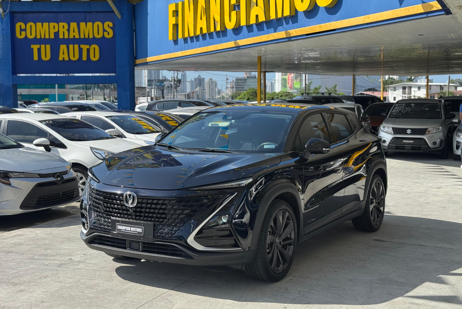 Changan UNI-T 2023 Automático color Negro, Imagen #1