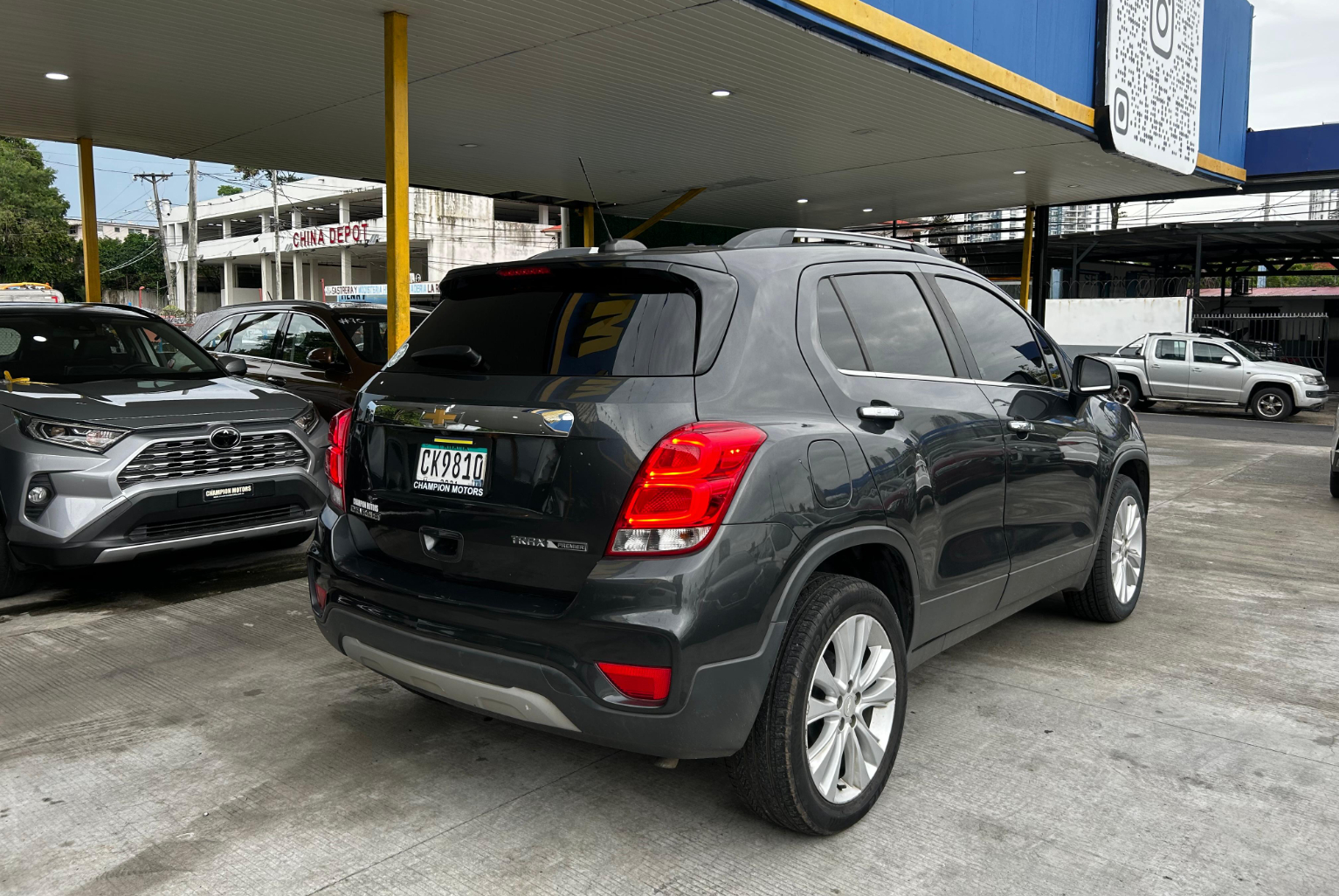 Chevrolet Trax 2018 Automático color Gris, Imagen #4