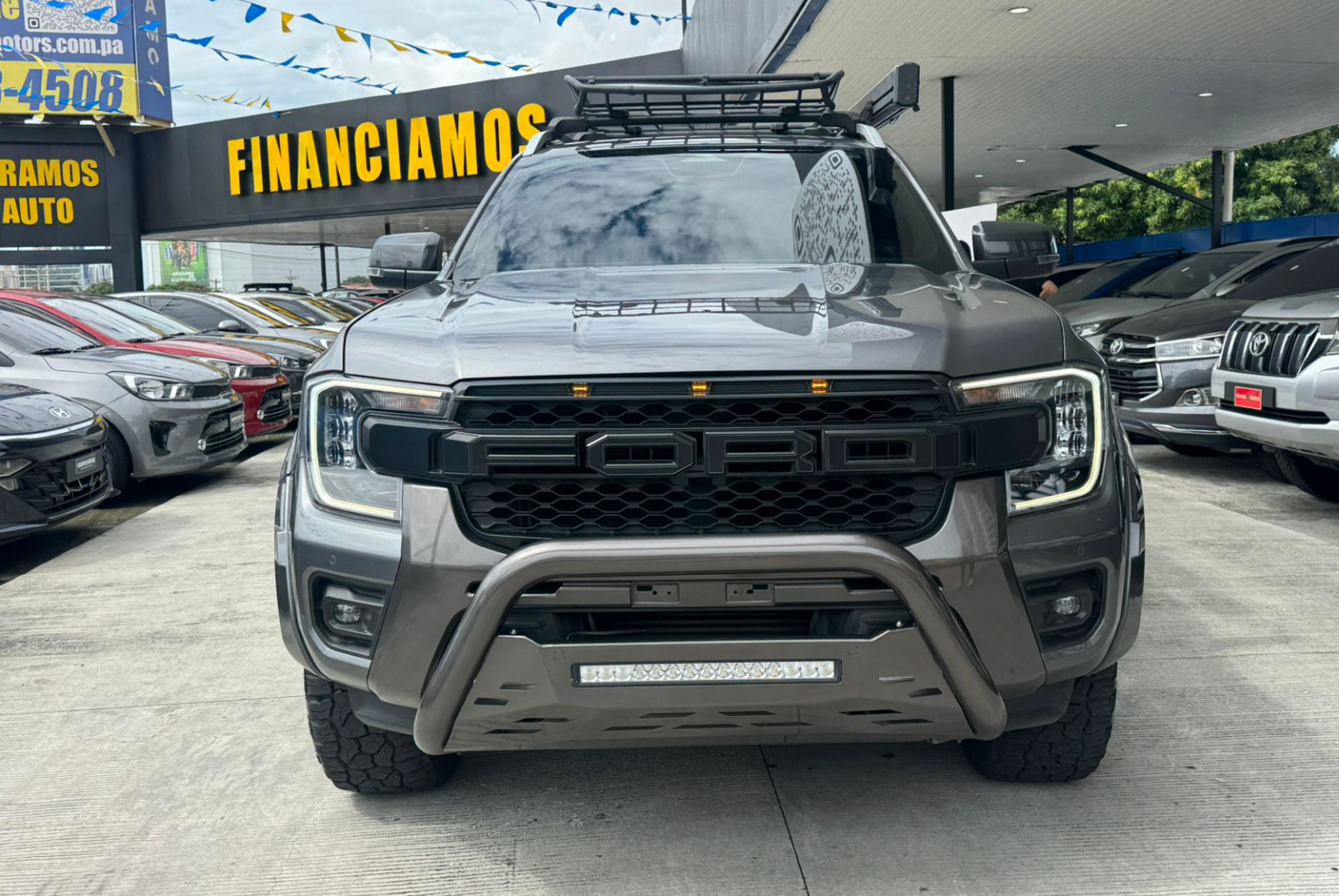 Ford Ranger 2023 Automático color Gris, Imagen #2