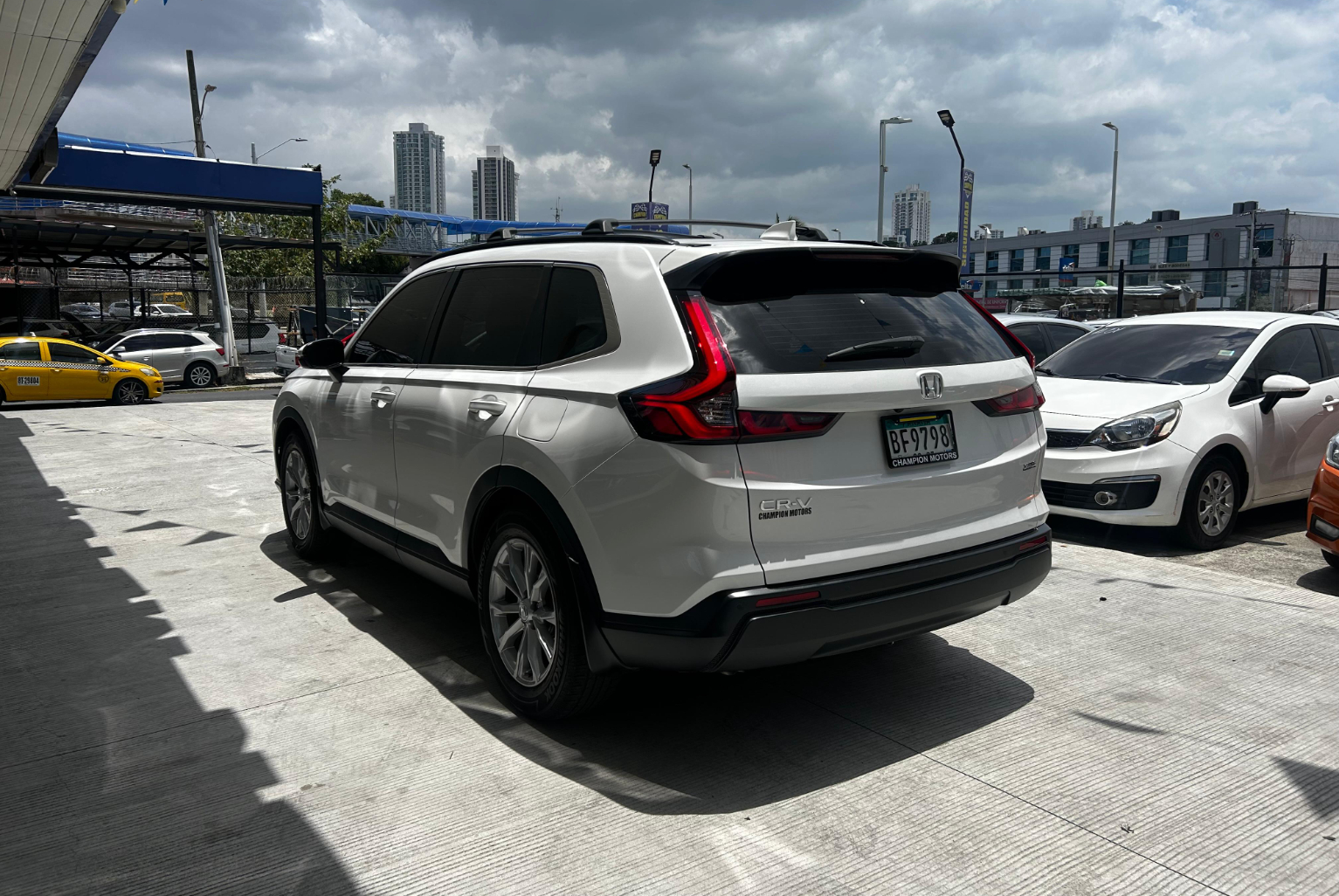 Honda CR-V 2023 Automático color Blanco, Imagen #6