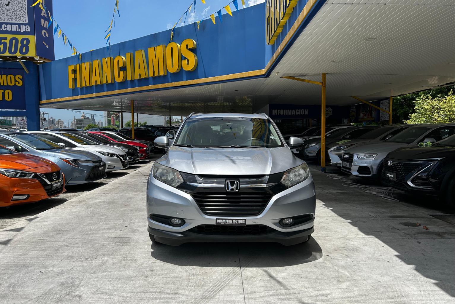 Honda HR-V 2018 Automático color Plateado, Imagen #2