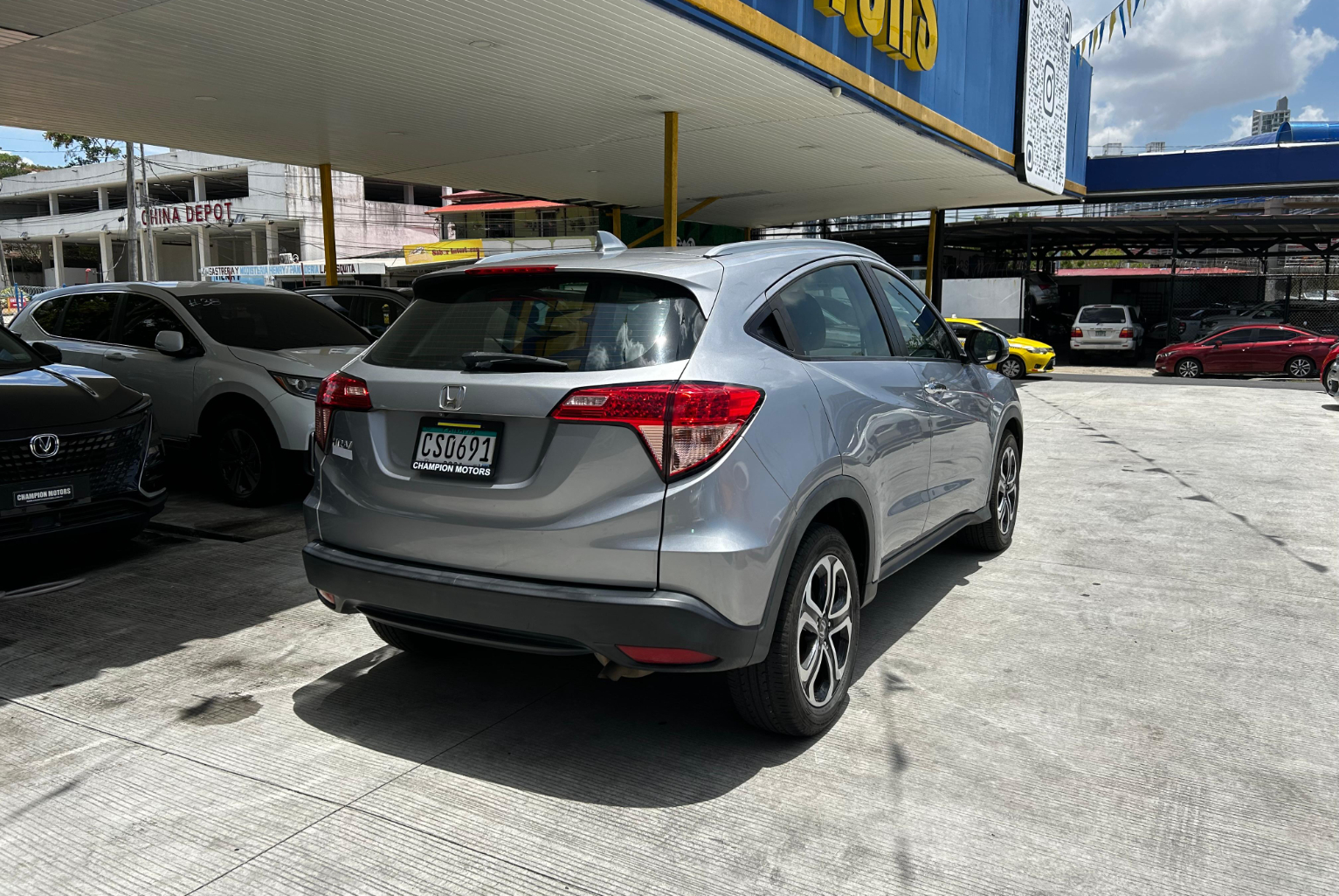 Honda HR-V 2018 Automático color Plateado, Imagen #4