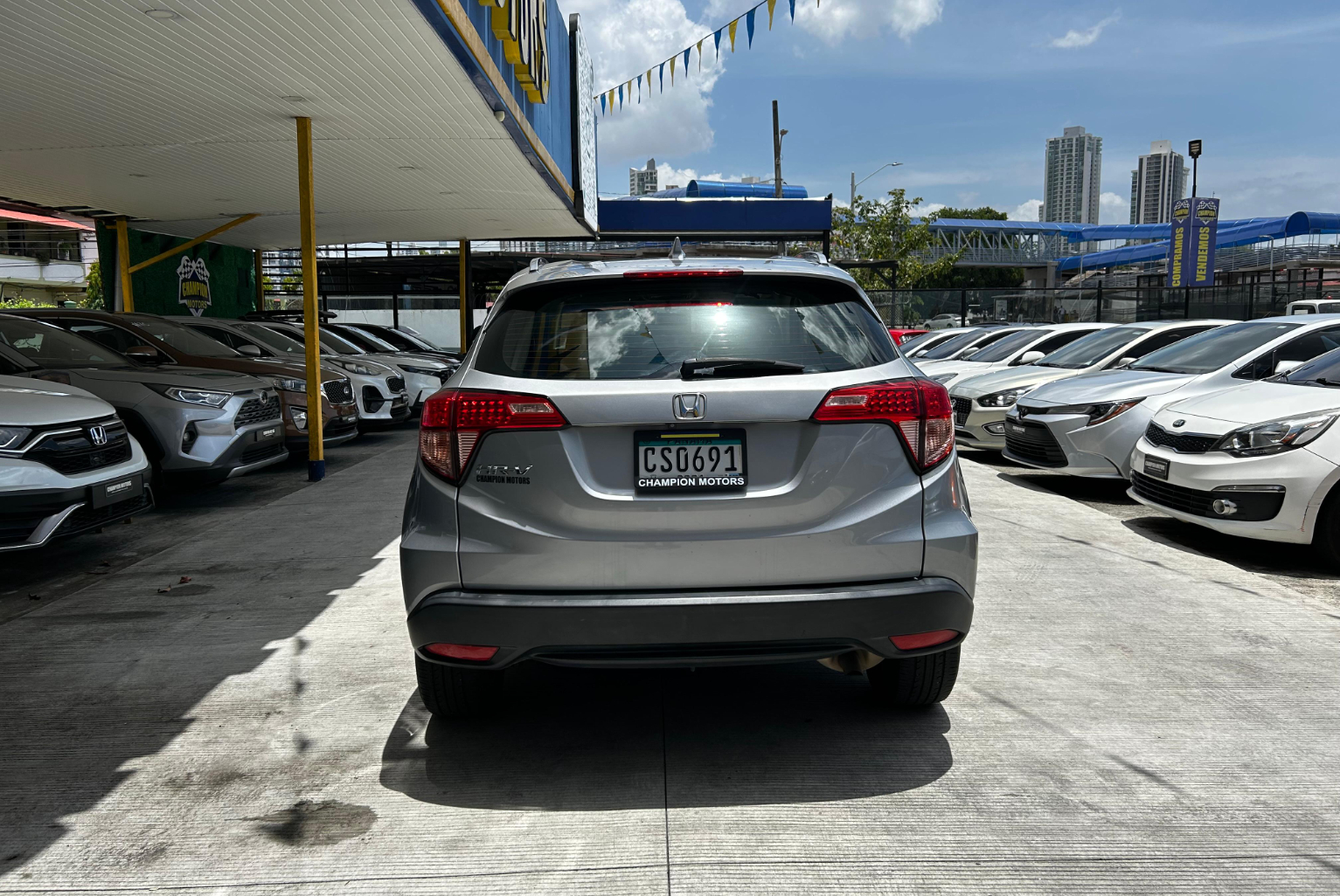 Honda HR-V 2018 Automático color Plateado, Imagen #5