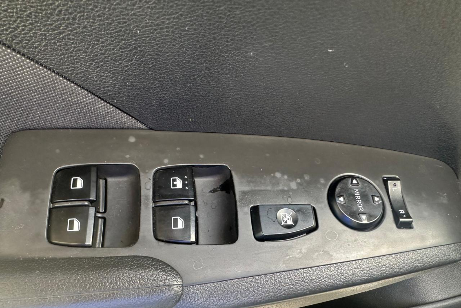 Hyundai Accent 2019 Automático color Plateado, Imagen #12