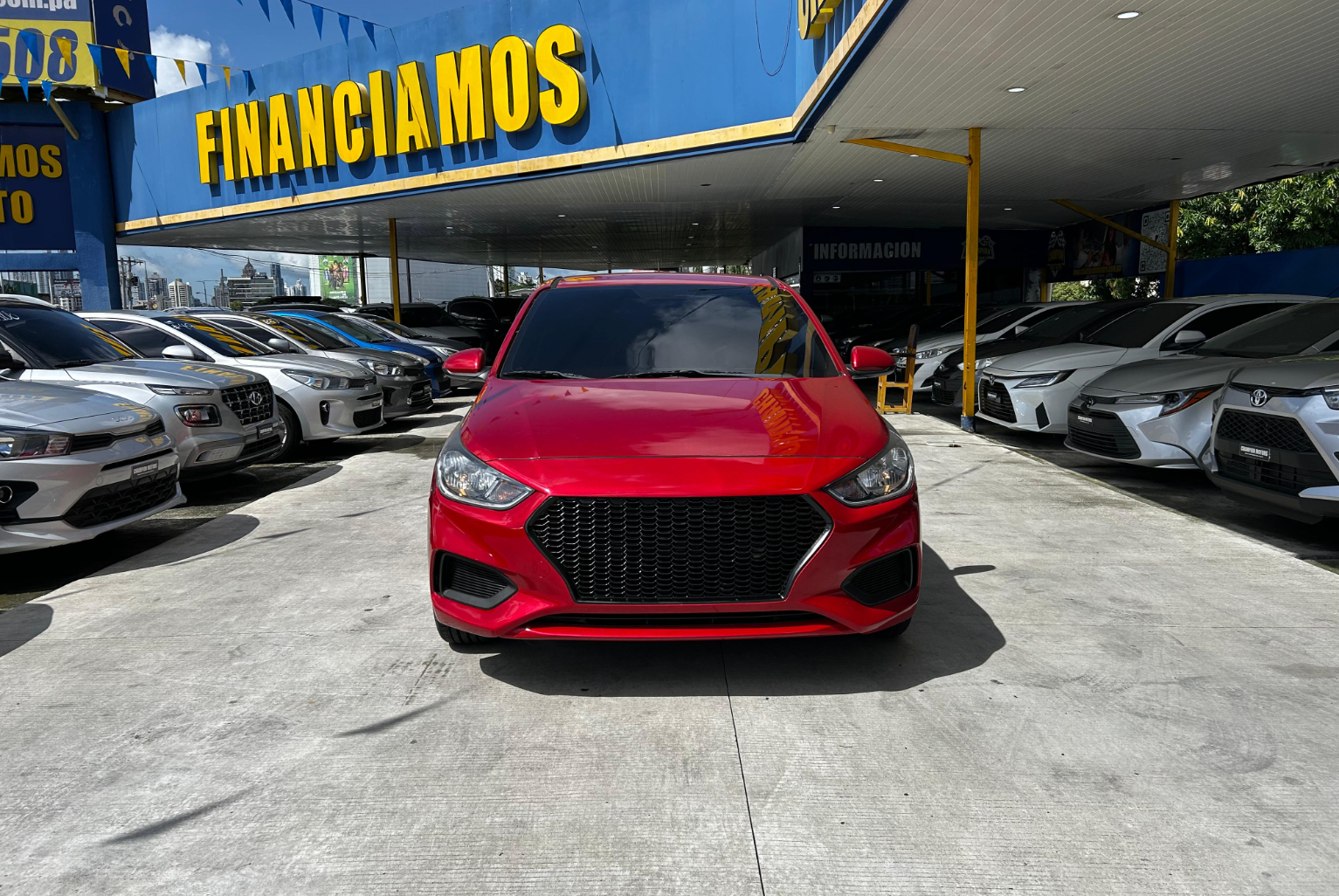 Hyundai Accent 2020 Automático color Rojo, Imagen #2