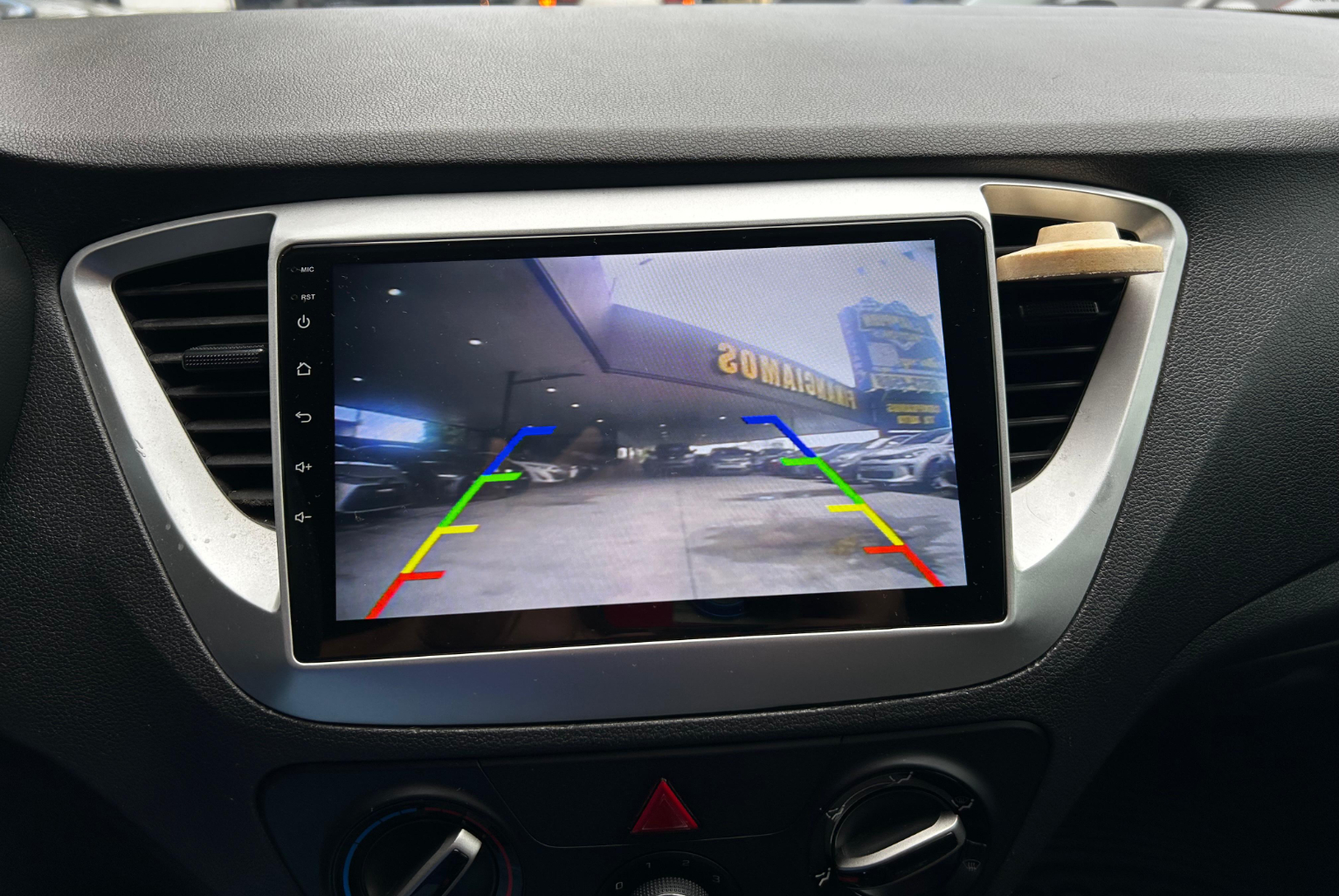 Hyundai Accent 2020 Automático color Rojo, Imagen #12