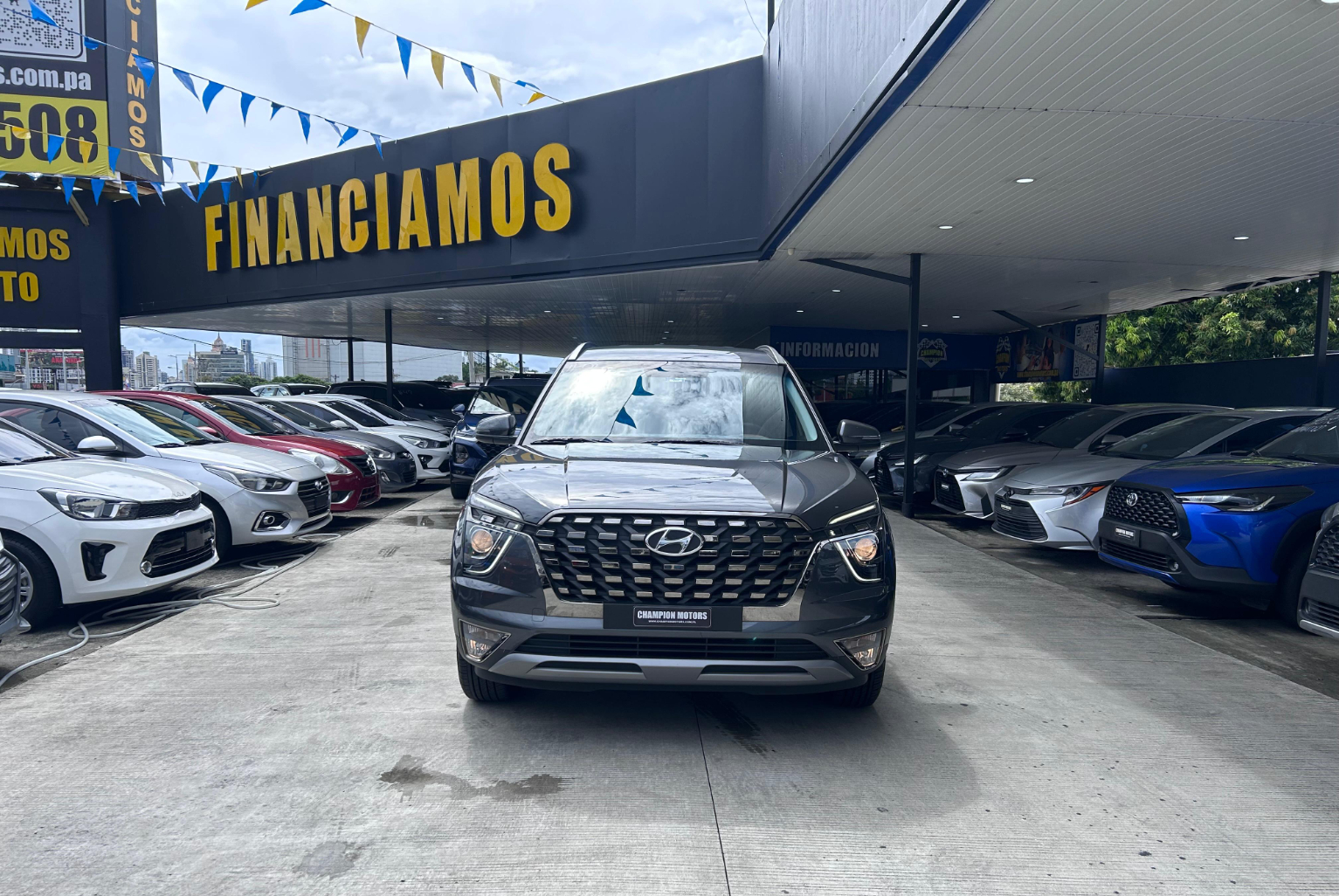 Hyundai Creta Grand 2025 Automático color Azul Oscuro, Imagen #2