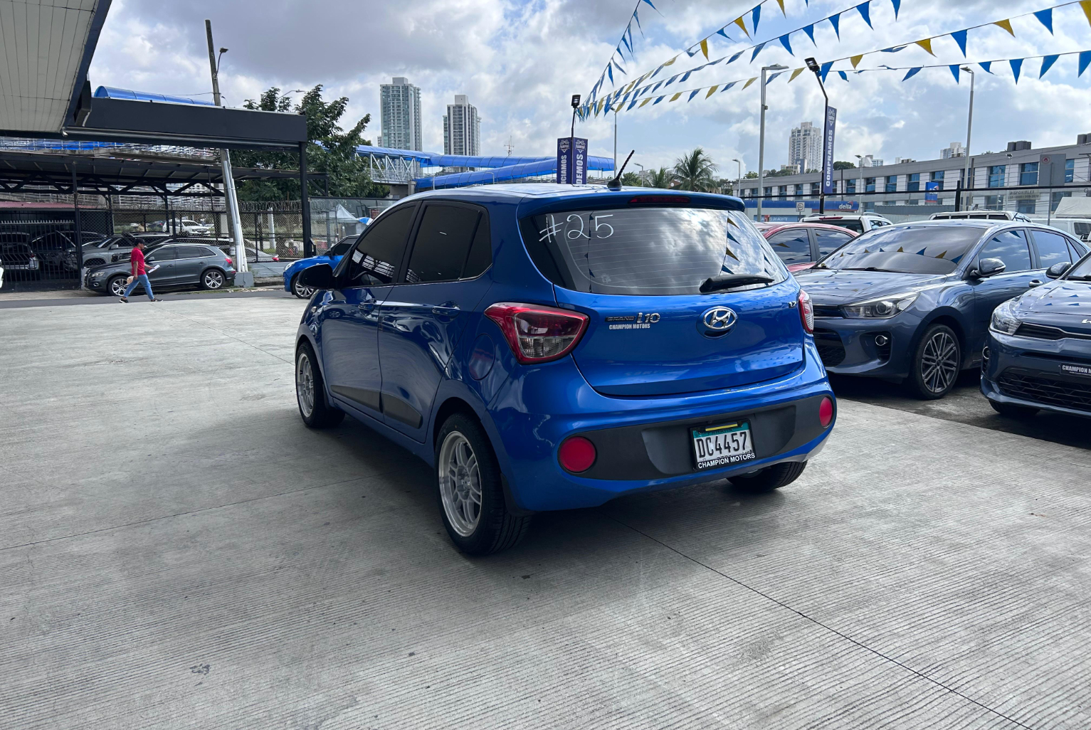 Hyundai Grand i10 2020 Automático color Azul, Imagen #6