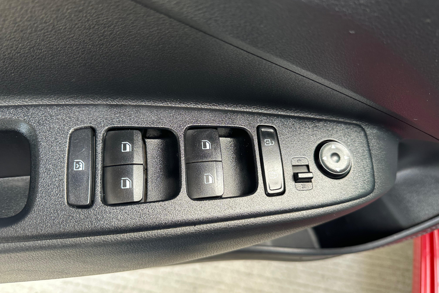 Hyundai Grand i10 2022 Manual color Rojo, Imagen #11