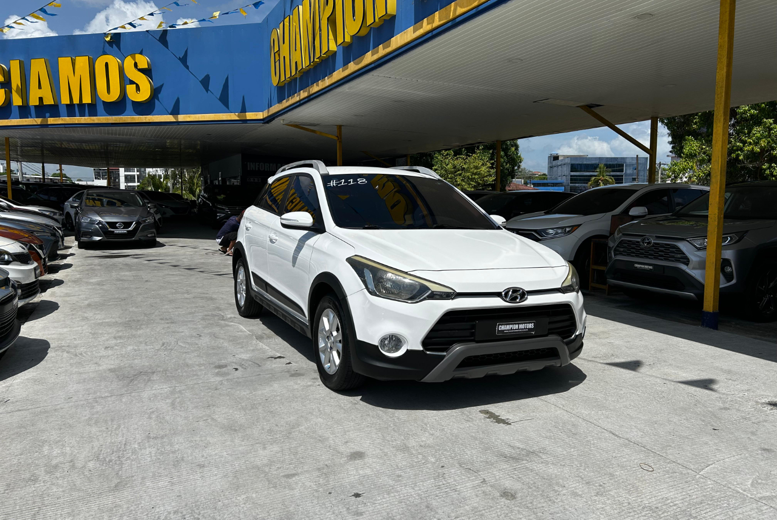 Hyundai i-20 Active 2018 Automático color Blanco, Imagen #3