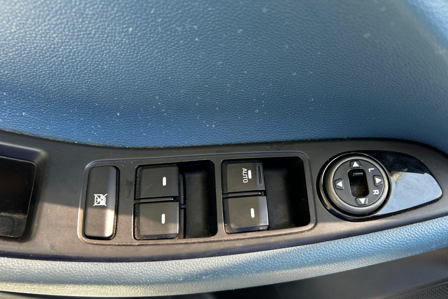 Hyundai i-20 Active 2018 Automático color Blanco, Imagen #11