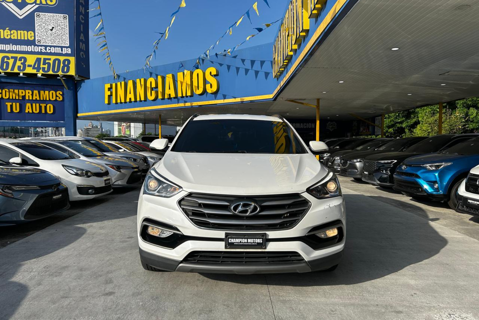 Hyundai Santa Fe 2018 Automático color Blanco, Imagen #2