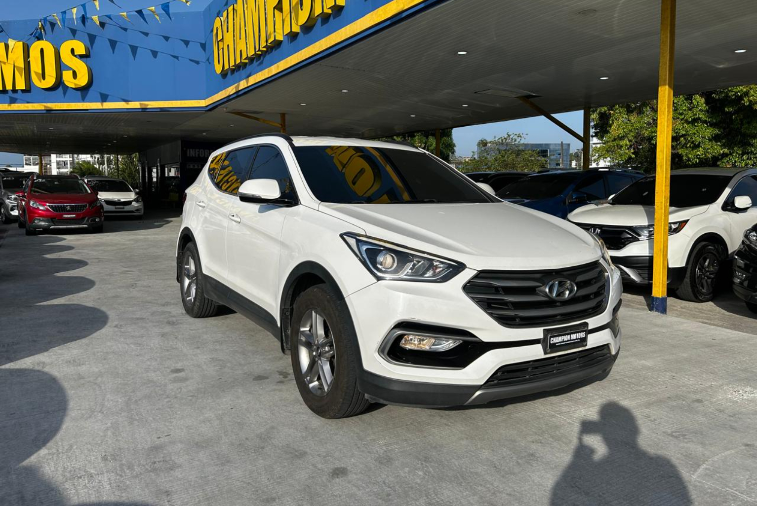 Hyundai Santa Fe 2018 Automático color Blanco, Imagen #3