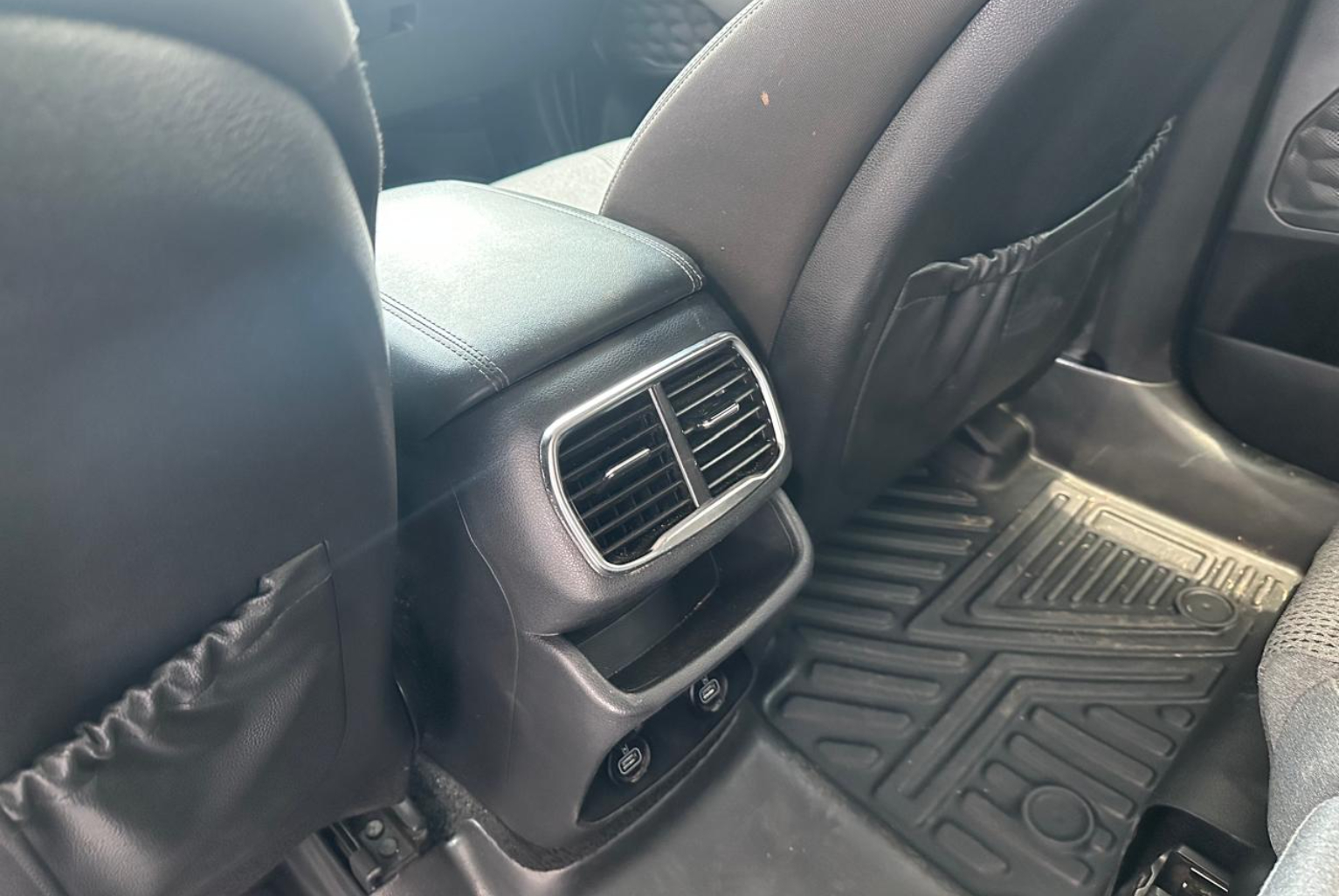 Hyundai Santa Fe 2019 Automático color Blanco, Imagen #9