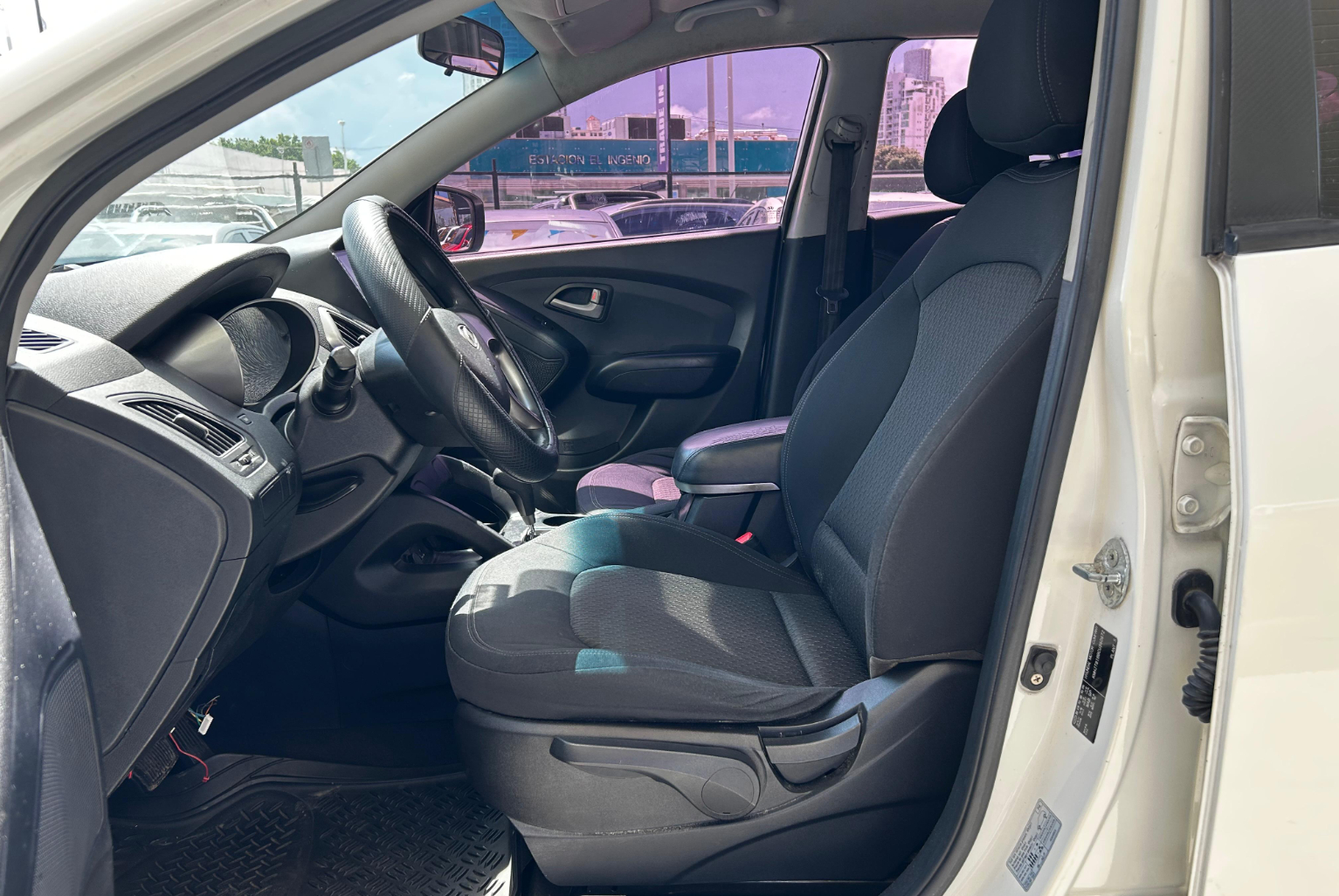 Hyundai Tucson 2012 Automático color Blanco, Imagen #8