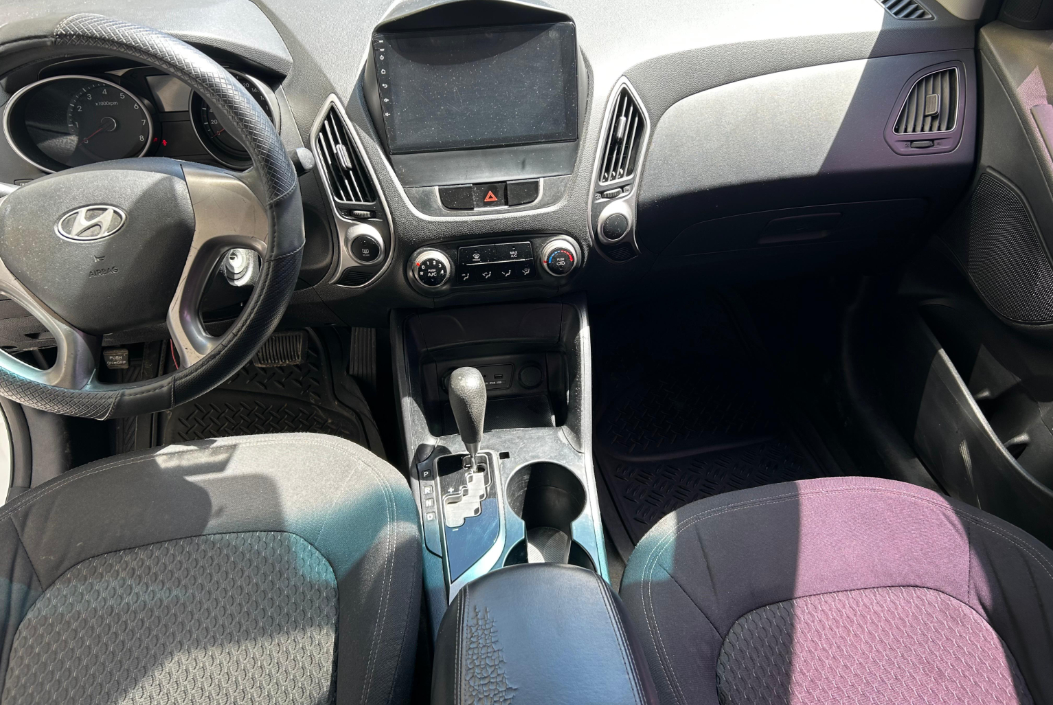 Hyundai Tucson 2012 Automático color Blanco, Imagen #9