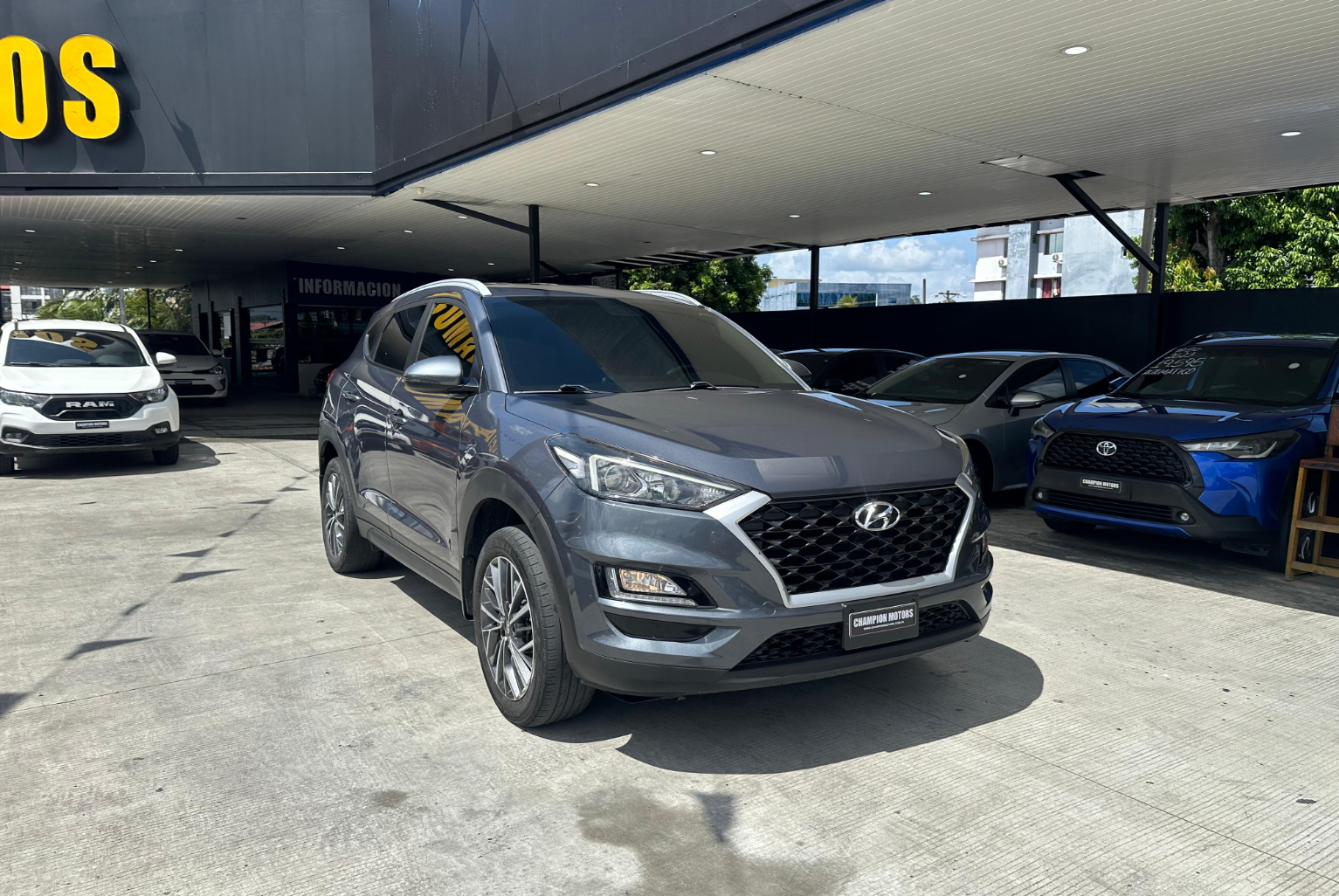 Hyundai Tucson 2019 Automático color Gris, Imagen #3