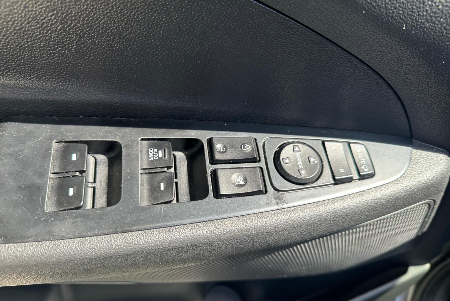 Hyundai Tucson 2019 Automático color Gris, Imagen #10