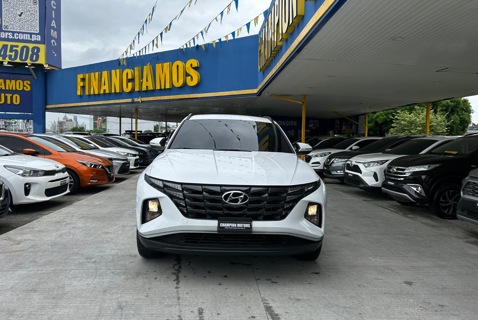 Hyundai Tucson 2023 Manual color Blanco, Imagen #2