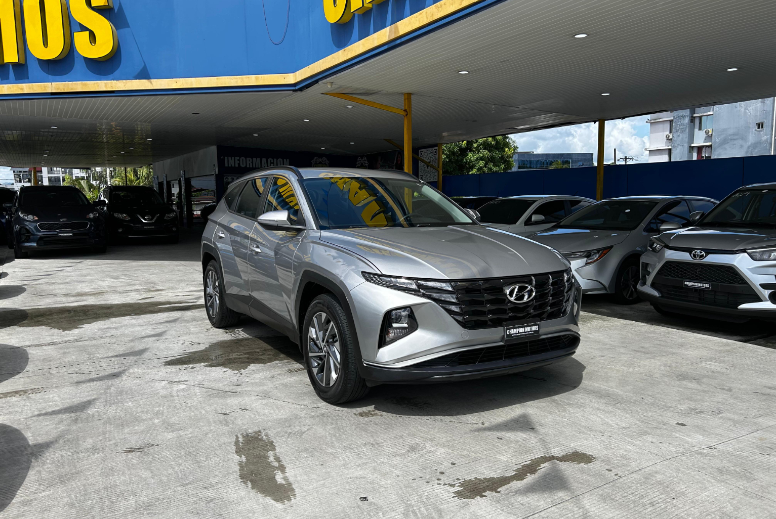 Hyundai Tucson 2024 Automático color Plateado, Imagen #3