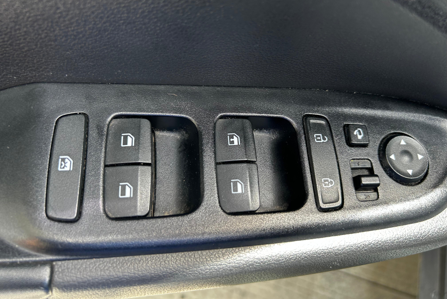 Hyundai Venue 2020 Automático color Plateado, Imagen #11