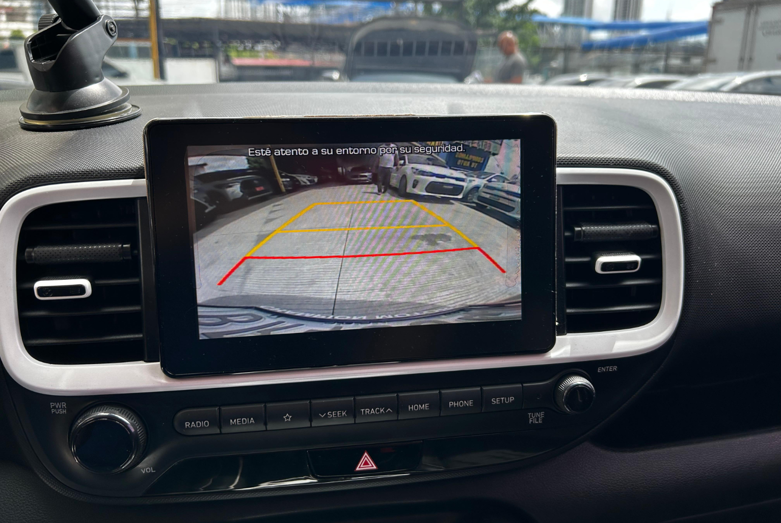 Hyundai Venue 2020 Automático color Plateado, Imagen #12