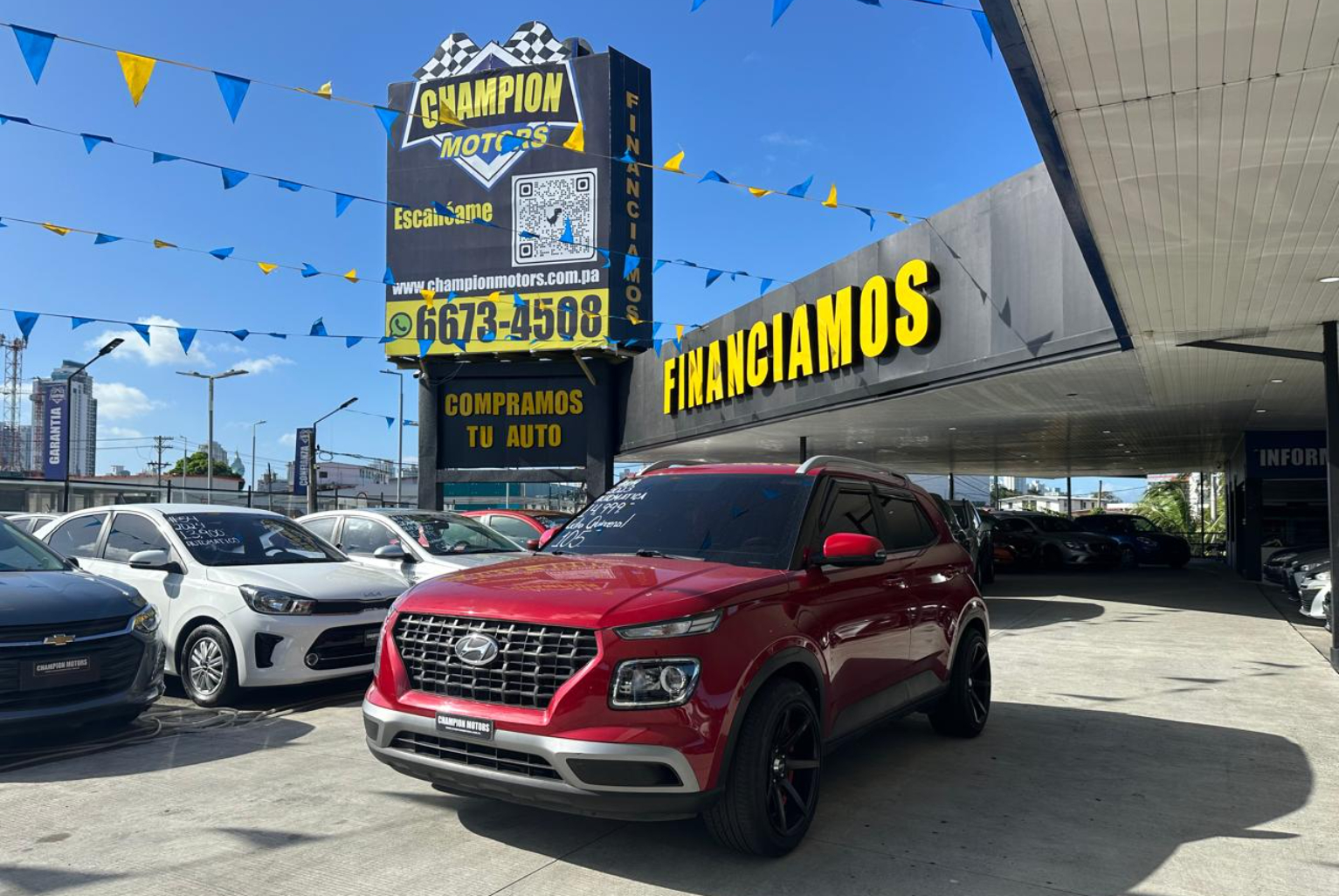 Hyundai Venue 2023 Automático color Rojo, Imagen #1