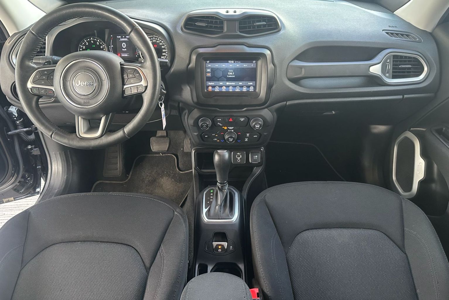 Jeep Renegade 2022, Foto 9