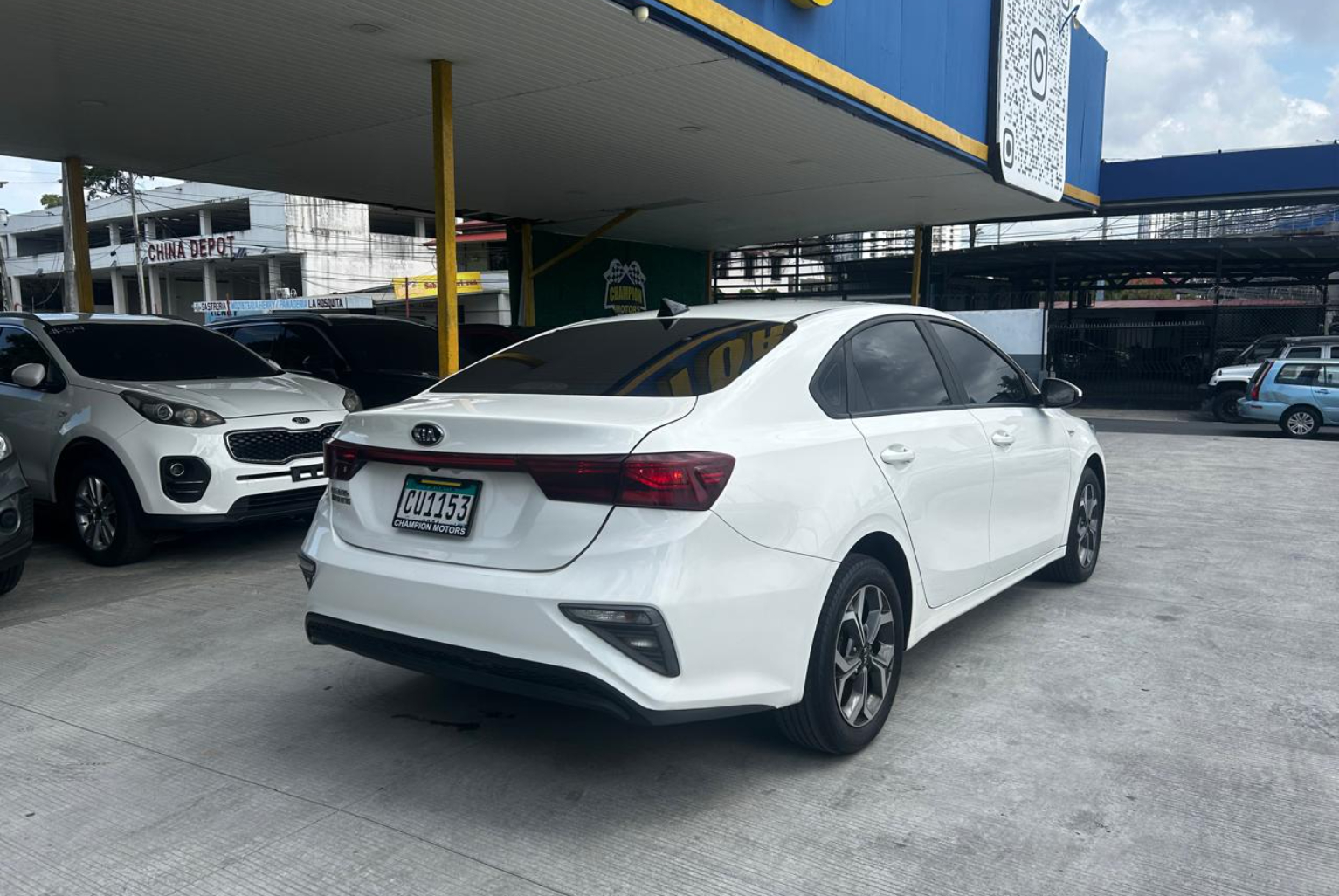 Kia Cerato 2020 Automático color Blanco, Imagen #4