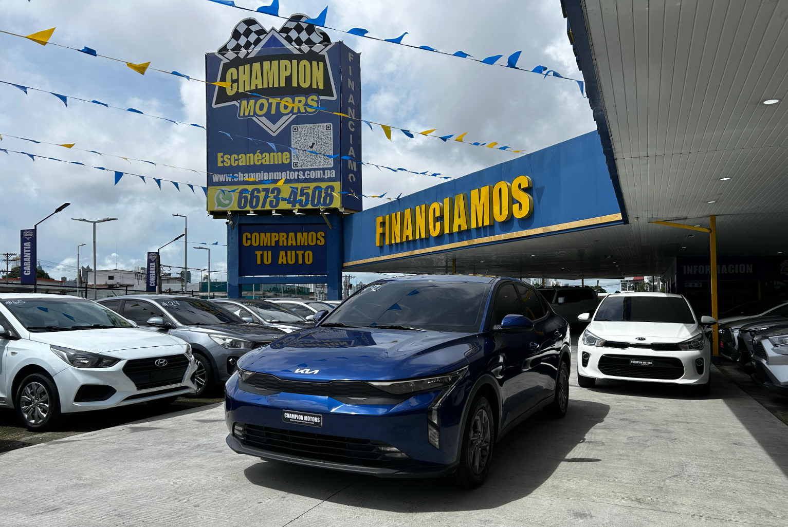 Kia K3 2025 Automático color Azul, Imagen #1