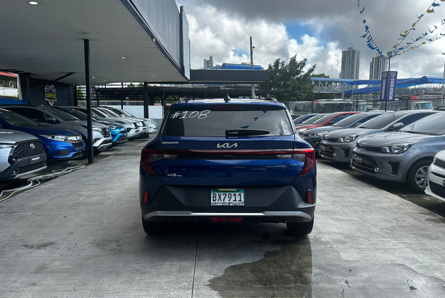 Kia K3 2025 Automático color Azul, Imagen #5