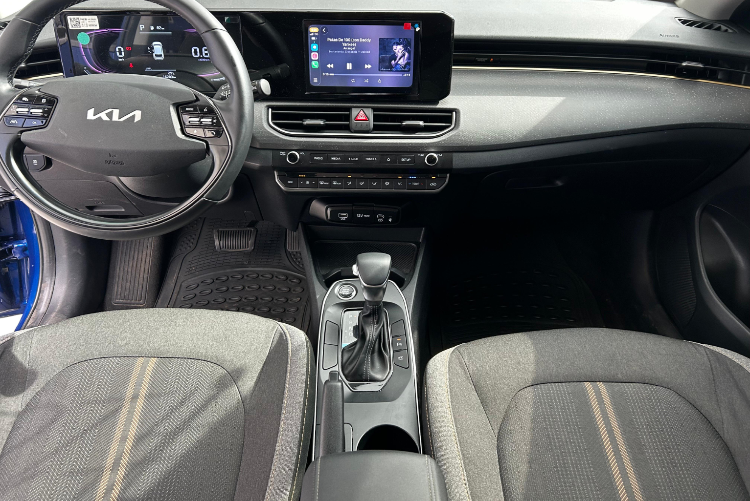 Kia K3 2025 Automático color Azul, Imagen #9