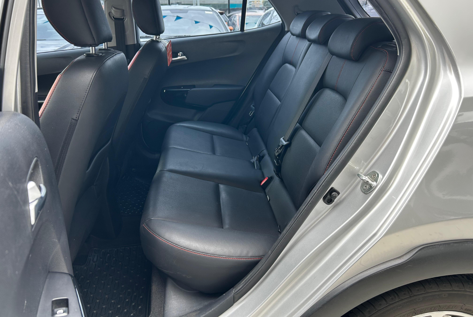 Kia Picanto 2020 Automático color Plateado, Imagen #10