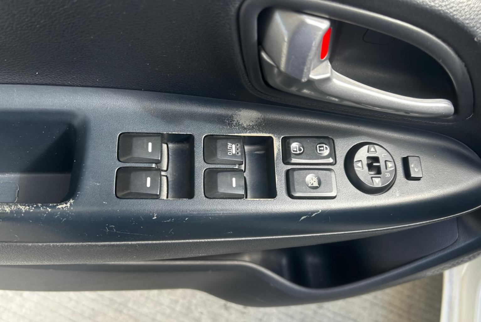 Kia Rio 2018 Automático color Blanco, Imagen #10