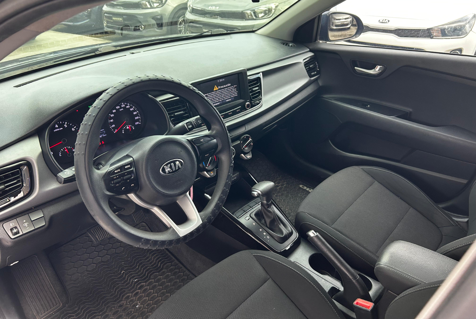 Kia Rio 2019 Automático color Azul, Imagen #7