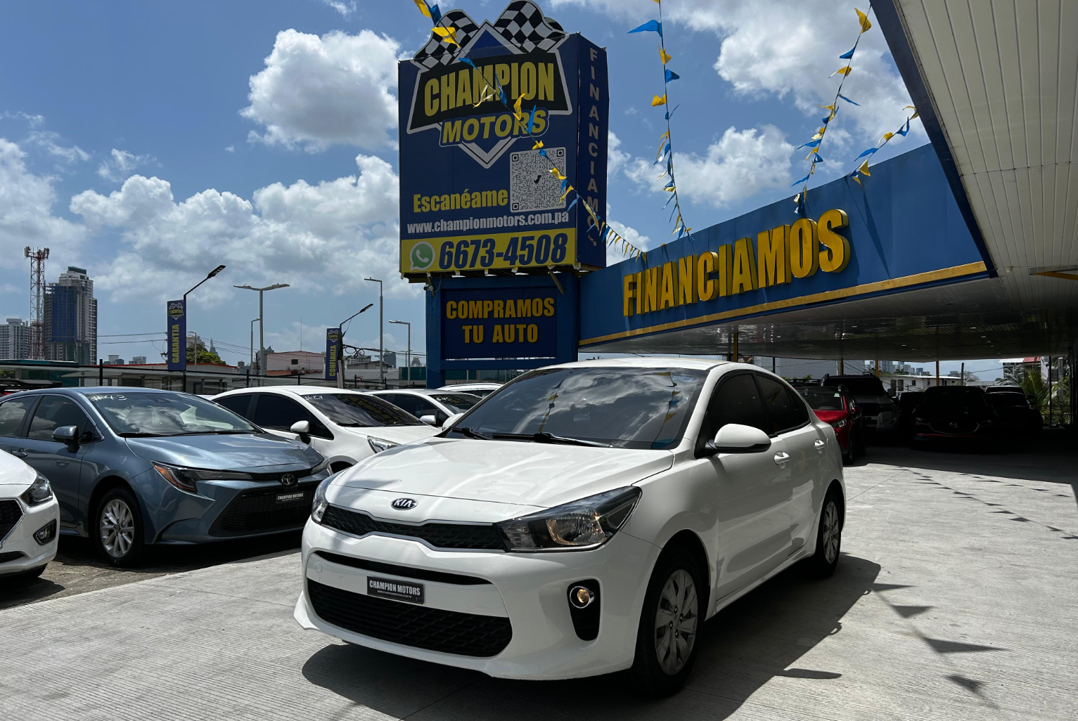 Kia Rio 2020 Automático color Blanco, Imagen #1