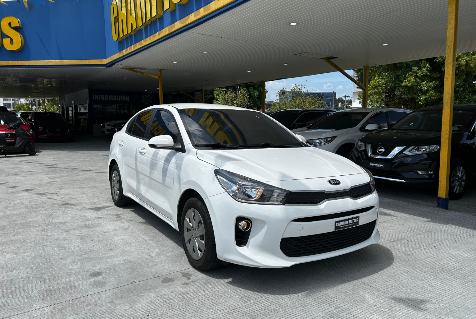 Kia Rio 2020 Automático color Blanco, Imagen #3