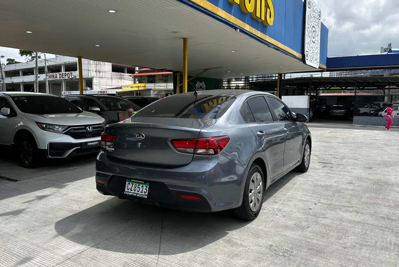 Kia Rio 2020 Automático color Gris, Imagen #4