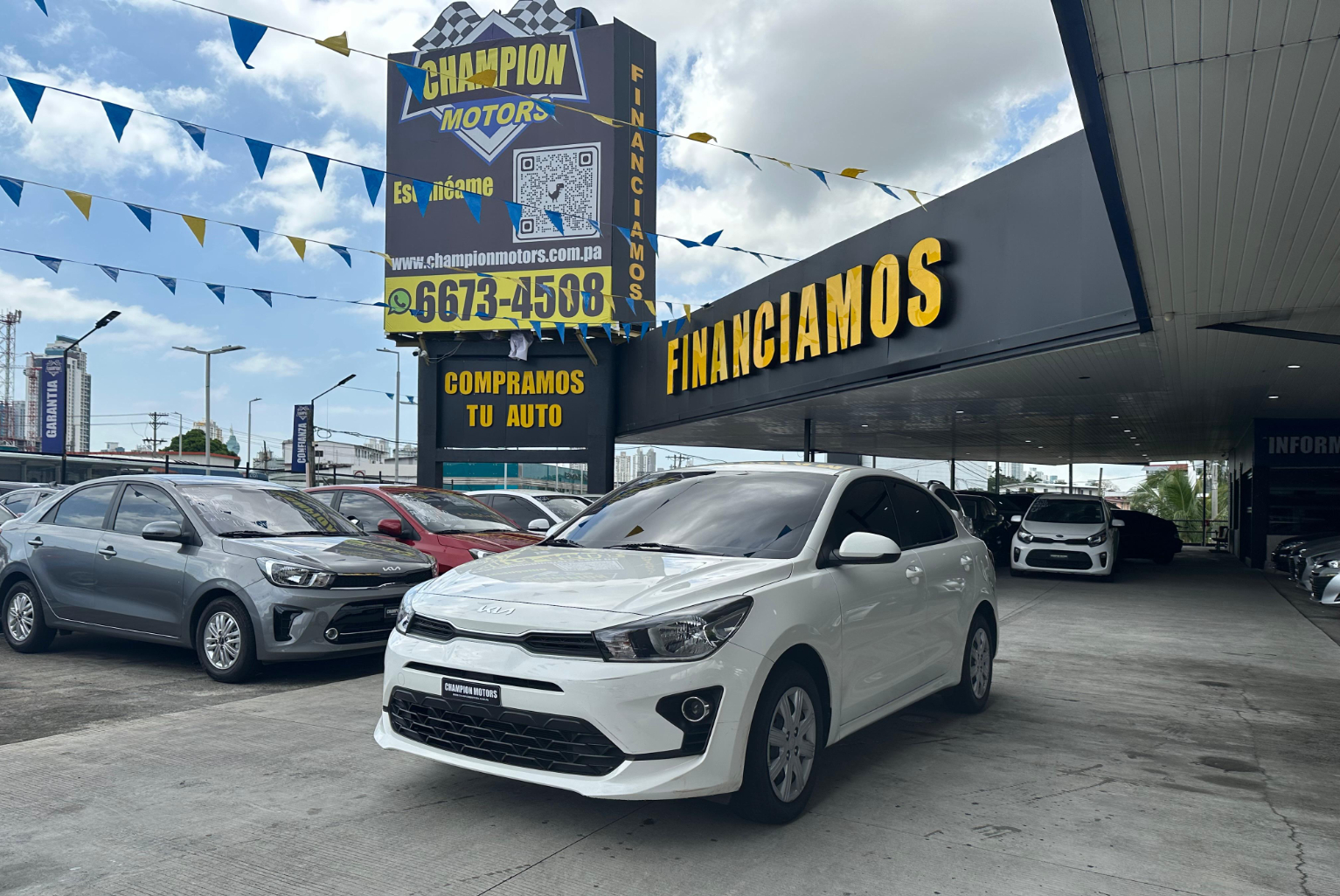 Kia Rio 2024 Automático color Blanco, Imagen #1