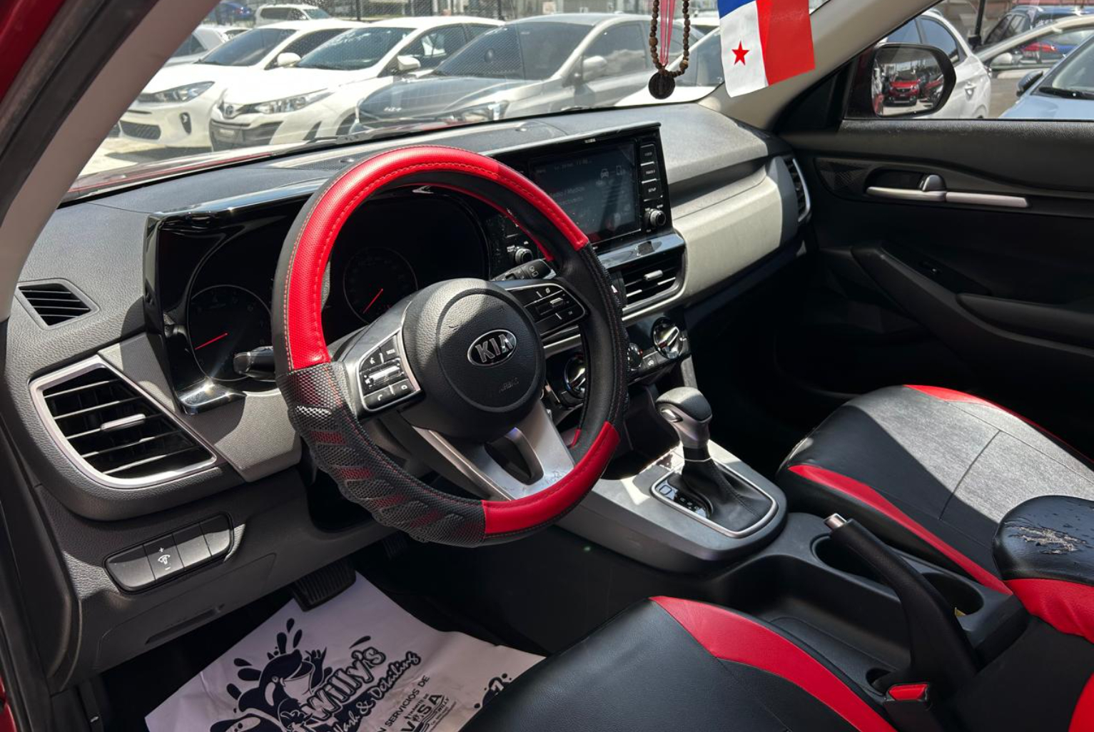 Kia Seltos 2020 Automático color Rojo, Imagen #7