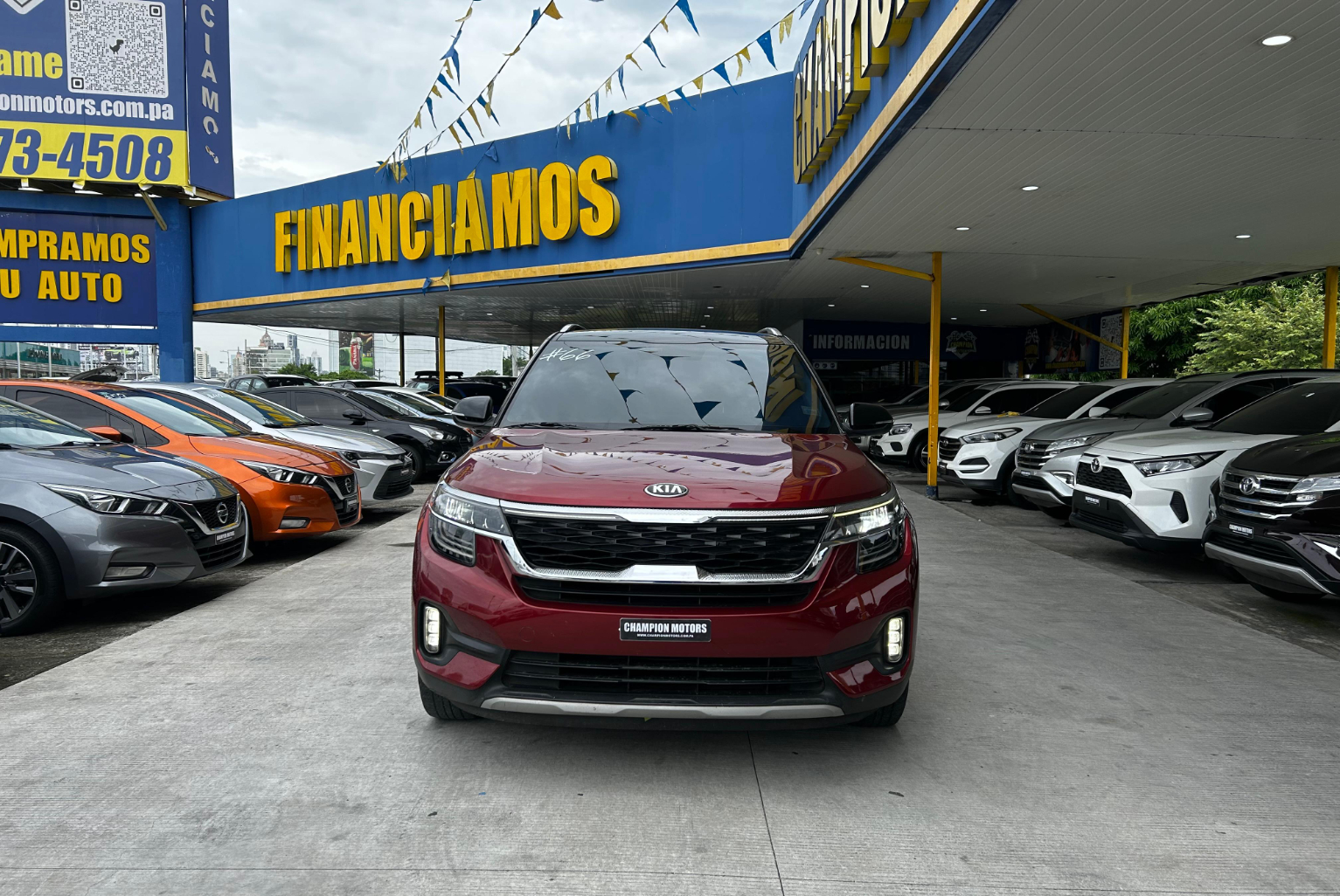 Kia Seltos 2020 Automático color Rojo, Imagen #2