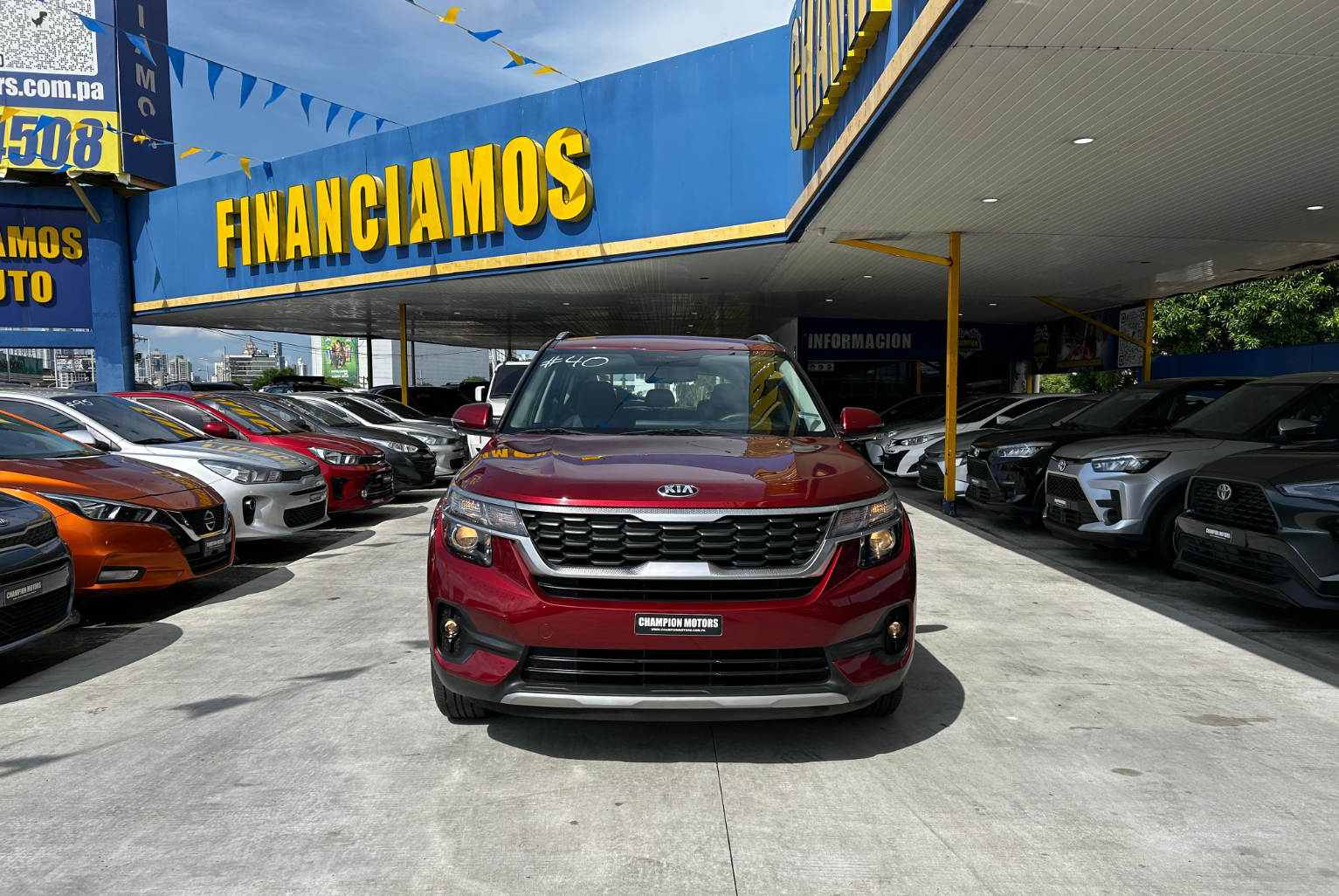Kia Seltos 2020 Automático color Rojo, Imagen #2