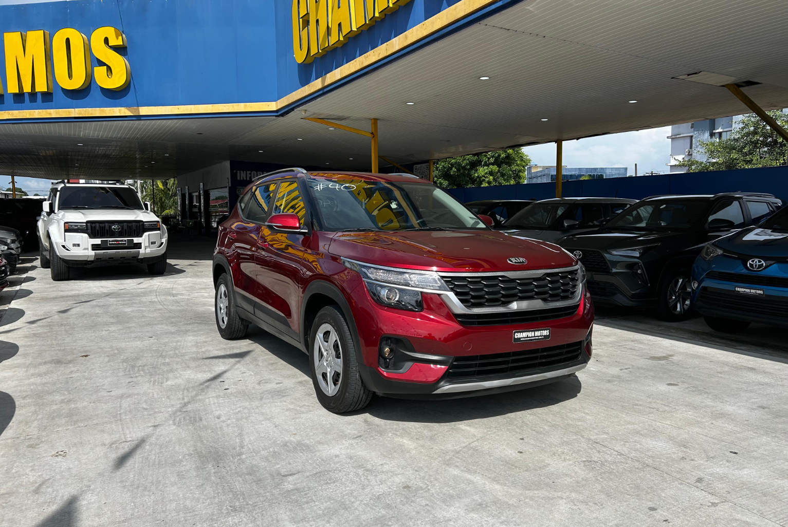 Kia Seltos 2020 Automático color Rojo, Imagen #3