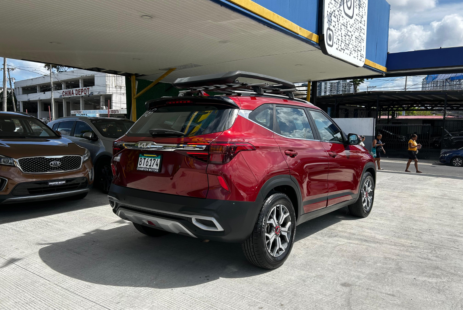 Kia Seltos 2023 Automático color Rojo, Imagen #4